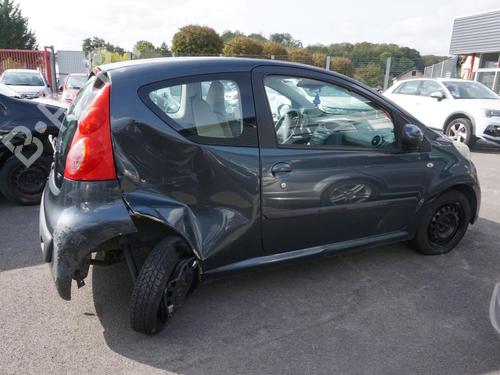 Left front steering knuckle PEUGEOT 107 (PM_, PN_) 1.0 | BP26154003M25 