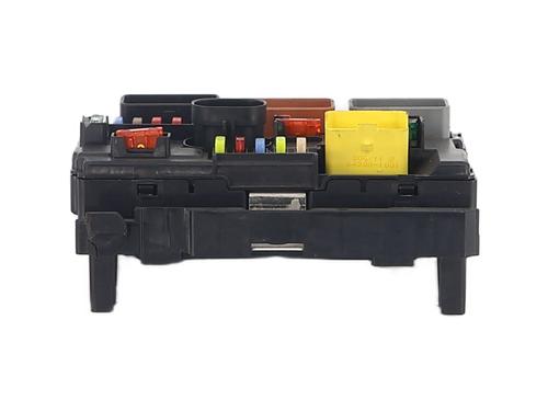 Fuse box CITROËN C3 I (FC_, FN_) 1.4 HDi | BP28827035E1
