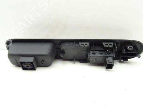 Right front window switch PEUGEOT 5008 (0U_, 0E_) 1.6 HDi | BP18181906I26 