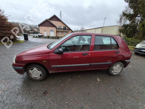 Left taillight RENAULT CLIO I (B/C57_, 5/357_) 1.4 | BP31813738C34 