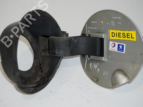 Used Fuel flap PEUGEOT 308 I (4A_, 4C_) 2.0 HDi (136 hp) 18193388