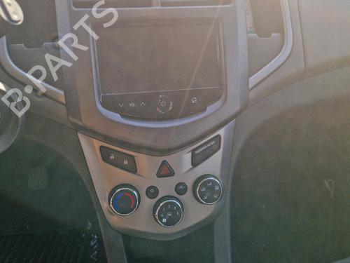 - Image 12