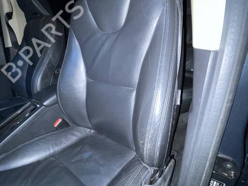 Used Left front seat Left front seat VOLVO XC60 I SUV (156) D5 AWD (205 hp) 32312103 32312103