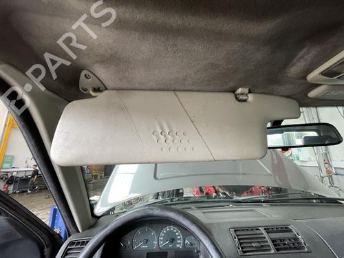 Used Left sun visor Left sun visor LAND ROVER RANGE ROVER II (P38A) 2.5 D 4x4 (136 hp) 29162174 29162174
