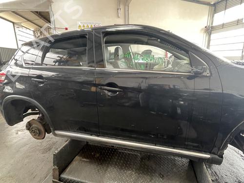 Used Right front door PEUGEOT 4008 1.8 HDi AWC (150 hp) 29919455