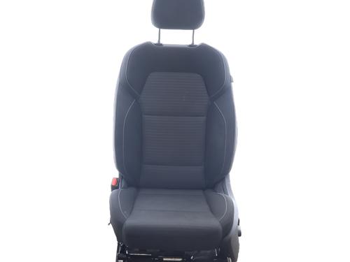 left-front-seat-renault-arkana-i-lcm_-ldn_-2019-37745641 main image