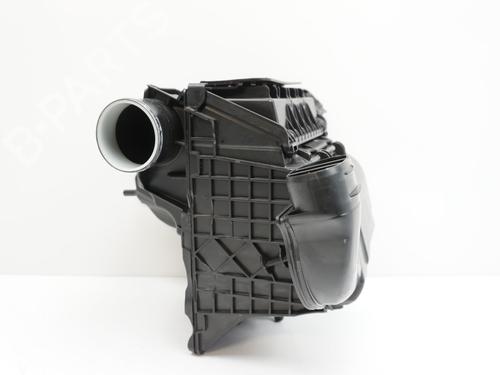 Used Air filter box Air filter box RENAULT MEGANE IV Hatchback (B9A/M/N_) 1.2 TCe 130 (B9MR) (130 hp) 18188226 18188226