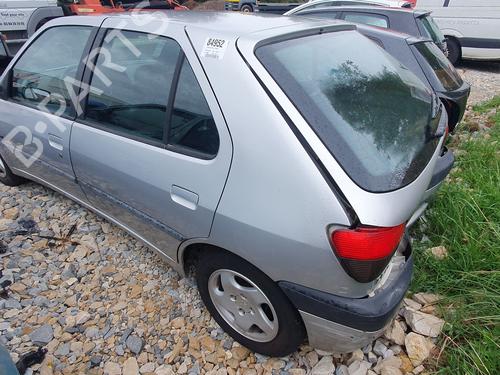 Right headlight PEUGEOT 306 Hatchback (7A, 7C, N3, N5) 1.8 16V | BP23901396C29 