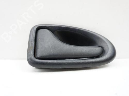 Used Front left interior door handle NISSAN INTERSTAR Van (X70) dCI 90 (90 hp) 18181562