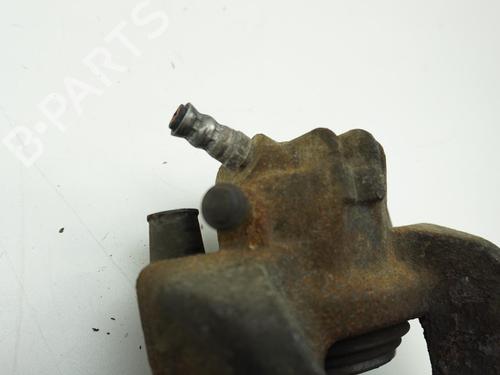 Used Right front brake caliper Right front brake caliper PEUGEOT 308 CC (4B_) 1.6 16V (156 hp) 18192174 18192174