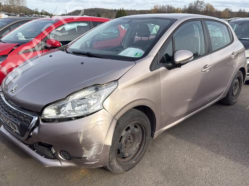 Right headlight PEUGEOT 208 I (CA_, CC_) 1.2 VTI 82 | BP28611827C29 