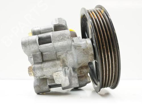 Used Steering pump TOYOTA RAV 4 II (_A2_) 2.0 D 4WD (CLA20_, CLA21_, CLA20R, CLA21R) (116 hp) 18173862