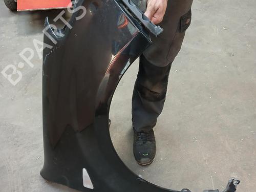 Used Right front fenders Right front fenders 37706146 37706146