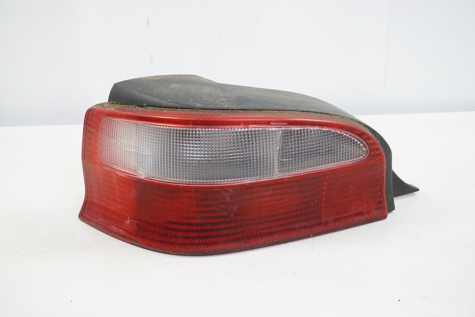 Amortisseur avant gauche CITROEN SAXO PHASE 1 Essence occasion | Opisto Amortisseur avant gauche CITROEN SAXO PHASE 1 Essence occasion | Opisto