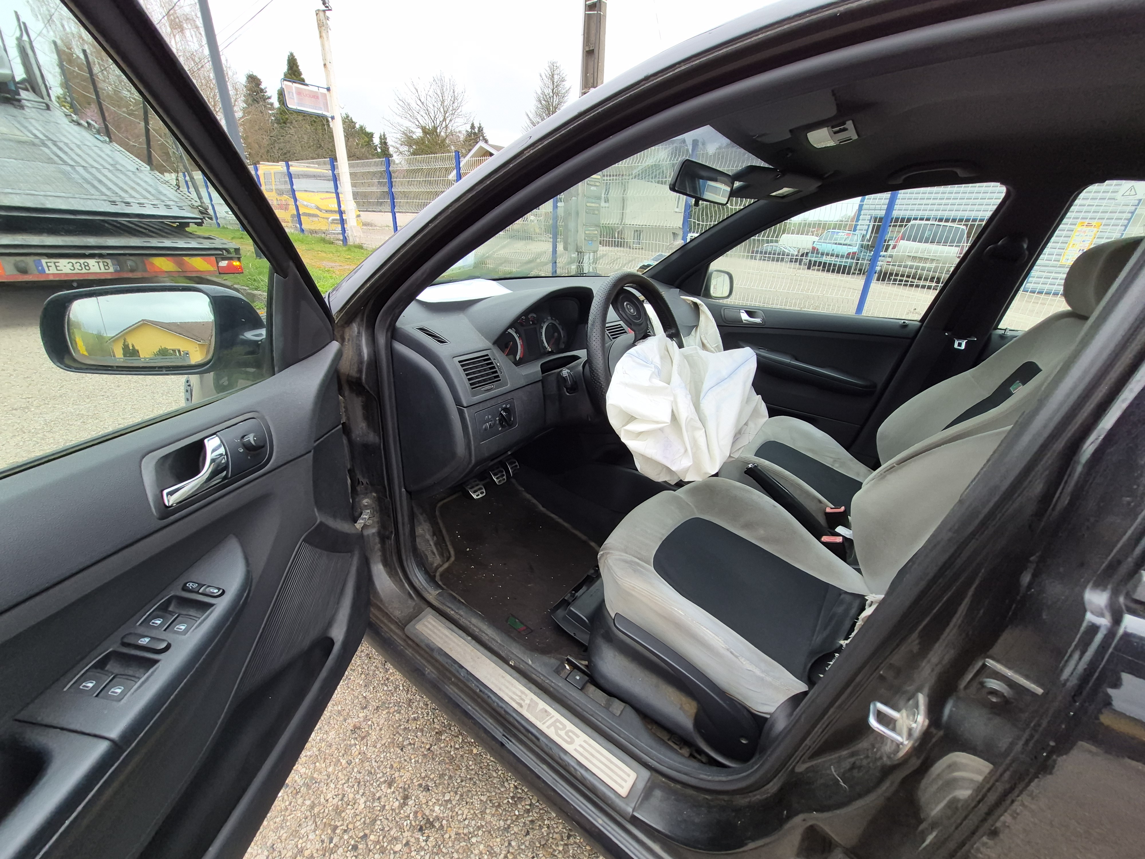 Left front window switch SKODA FABIA I (6Y2) 1.9 TDI RS | BP37761643I27 - Image 9