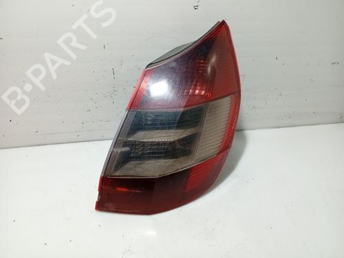 Used Right taillight RENAULT SCÉNIC II (JM0/1_) 1.9 dCi (JM0G, JM12, JM1G, JM2C) (120 hp) 31101834