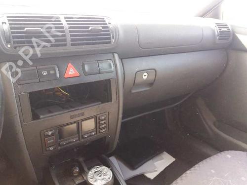 Commandes au volant AUDI A3 (8L1) 1.9 TDI | BP31098572E15 