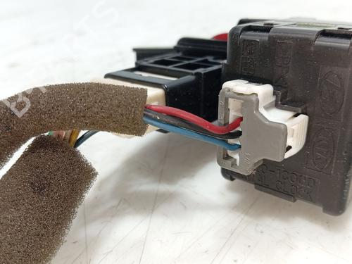 Warning switch HYUNDAI GETZ (TB) 1.1 | BP37417603I22 - Image 4