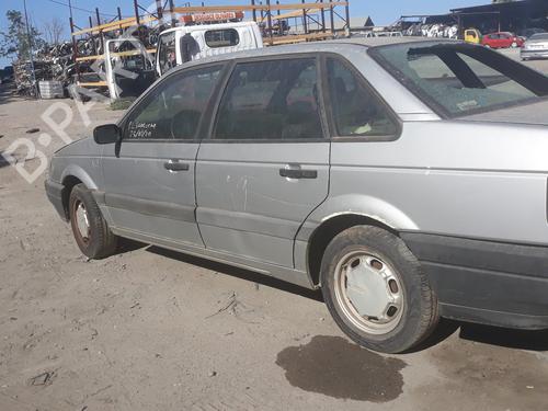 Left front indicator VW PASSAT B3/B4 (3A2, 35I) 1.8 | BP22978977C32