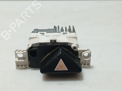 Used Warning switch FORD FOCUS I (DAW, DBW) 1.8 Turbo DI / TDDi (90 hp) 31125751