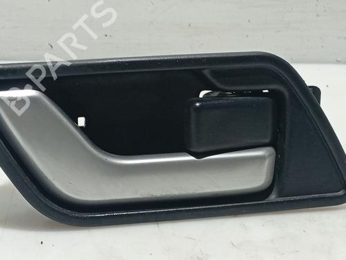 Maneta interior trasera derecha LAND ROVER RANGE ROVER SPORT I (L320) 2.7 D 4x4 (190 hp) 31133121
