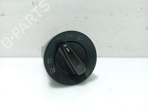 BP31102882I24 main image