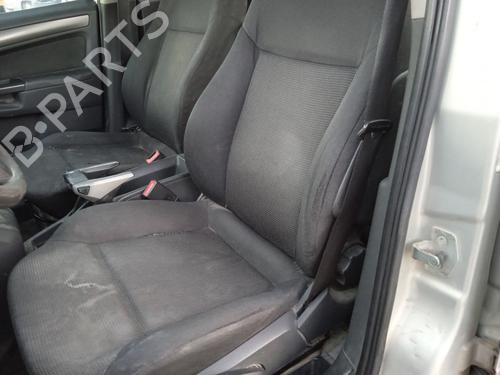 Fuse box OPEL ZAFIRA / ZAFIRA FAMILY B (A05) 1.9 CDTI (M75) | BP19007564E1 
