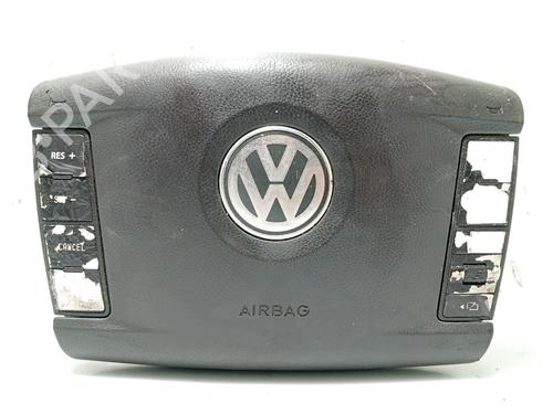 Used Driver airbag VW TOUAREG (7LA, 7L6, 7L7) 2.5 R5 TDI (174 hp) 31102056