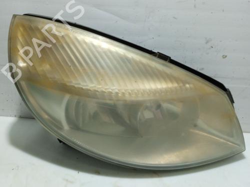 Used Right headlight RENAULT SCÉNIC II (JM0/1_) [2003-2010]  31098226