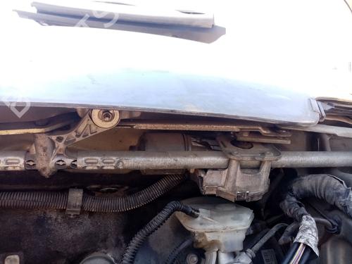 Used Front wiper motor PEUGEOT 308 I (4A_, 4C_) 2.0 HDi (136 hp) 24696199