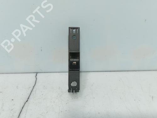Comutador vidro frente esquerdo Comutador vidro frente esquerdo BMW 3 (E46) 320 d (150 hp) 36451045 36451045