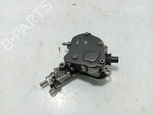 Used Vacuum pump VW PASSAT B6 (3C2) 1.9 TDI (105 hp) 31101471