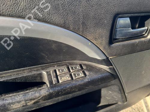 Consola central FORD MONDEO III (B5Y) 2.0 16V TDDi / TDCi | BP31102371I22 