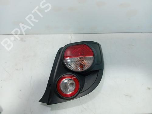 Højre baglygte CHEVROLET AVEO Hatchback (T300) 1.3 D (95 hp) 32220392