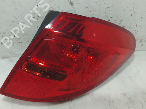right-taillight-opel-meriva-b-mpv-s10-2010-2011-2012-2013-2014-2015-2016-2017-39236362 main image