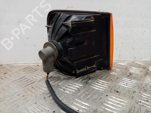 Left front indicator VW PASSAT B3/B4 (3A2, 35I) 1.8 | BP22978977C32