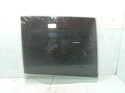 Used Rear right door window Rear right door window 36596602 36596602