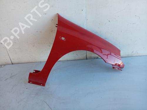 Forskærm Højre Forskærm Højre RENAULT CLIO II (BB_, CB_) 1.2 (BB0A, BB0F, BB10, BB1K, BB28, BB2D, BB2H, CB0A,... (58 hp) 31250568 31250568