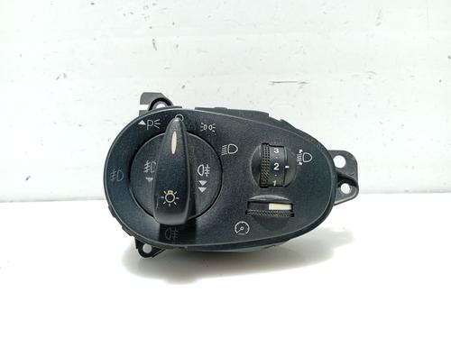 Used Headlight switch FORD FOCUS I Saloon (DFW) 2.0 16V (131 hp) 31101535