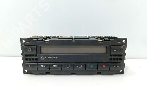 Used Climate control Climate control 38465091 38465091
