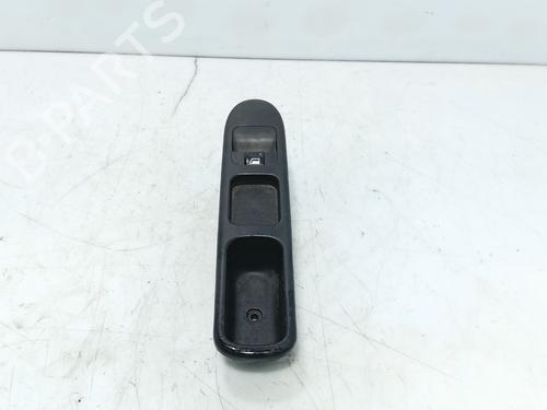 Used Right front window switch PEUGEOT 307 (3A/C) 1.4 16V (88 hp) 32305589