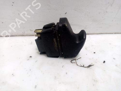 Interrupteur de vitre avant droite RENAULT SCÉNIC I MPV (JA0/1_, FA0_) 1.9 dTi (JA0N) | BP24691235I26