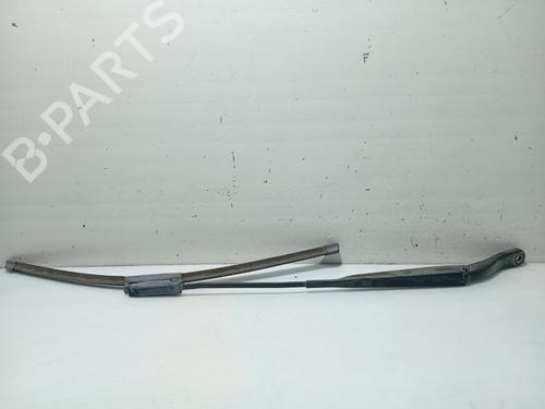Used Front windshield wiper arm RENAULT CLIO III (BR0/1, CR0/1) 1.5 dCi (C/BR0G, C/BR1G) (68 hp) 31104241