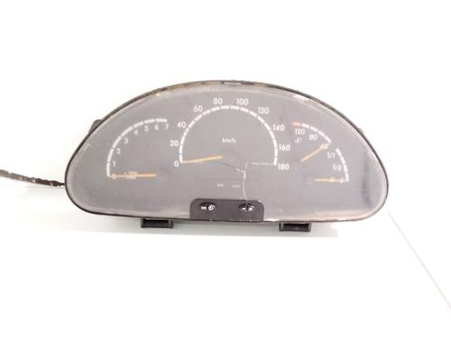 Used Instrument cluster Instrument cluster MERCEDES-BENZ SPRINTER 2-t Van (B901, B902) [1995-2006] 19018341 19018341