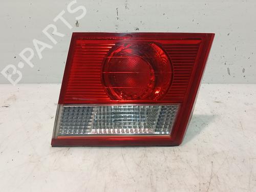 Feu de coffre droit Feu de coffre droit KIA CARENS I MPV (FC, FJ) 2.0 CRDi (113 hp) 35789023 35789023