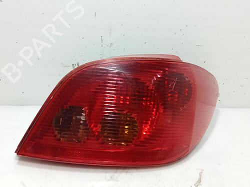 Used Right taillight Right taillight PEUGEOT 307 (3A/C) 1.6 16V (109 hp) 33995278 33995278