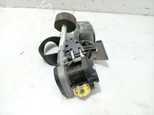 Used Front left seatbelt FIAT SEICENTO / 600 (187_) [1997-2010]  31098904