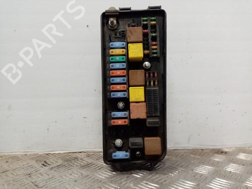 Used Fuse box SAAB 9-3 (YS3F, E79, D79, D75) 2.2 TiD (125 hp) 19016486