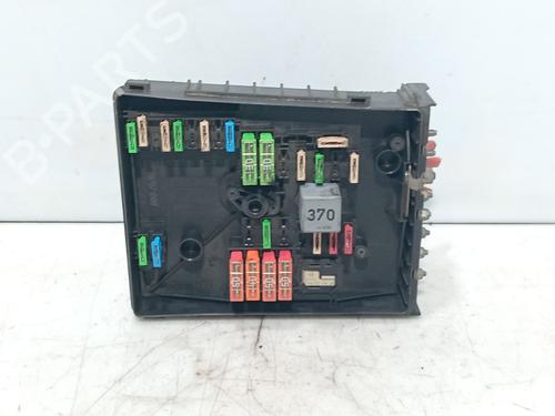 Used Fuse box Fuse box 36798934 36798934