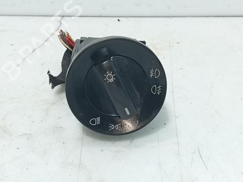 Used Headlight switch Headlight switch VW POLO IV (9N_, 9A_) 1.9 SDI (64 hp) 33287726 33287726